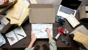 Pakowanie paczek w e-commerce